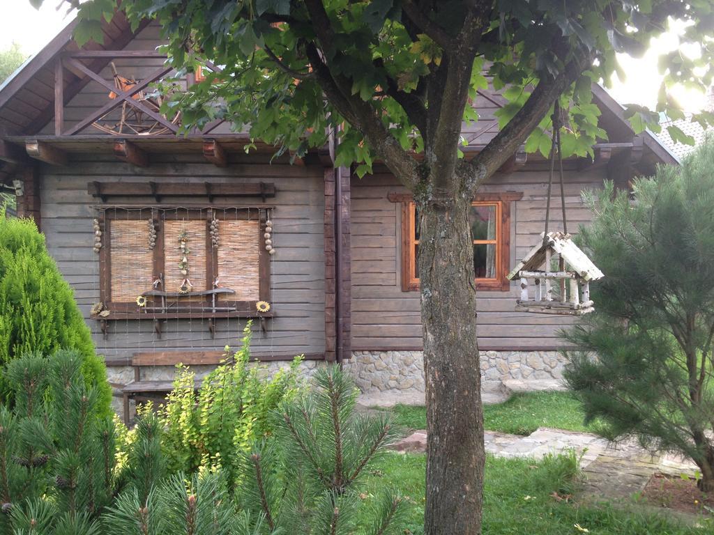 "Будиночок Гедоніста" Tukhlya Exterior foto