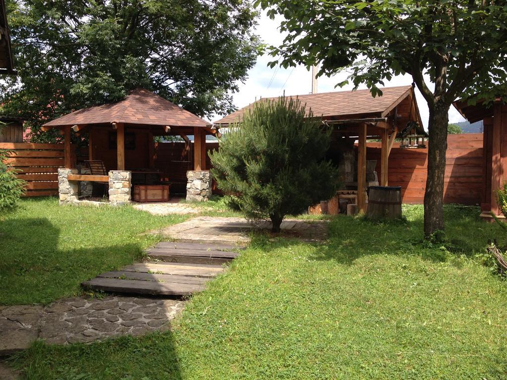 "Будиночок Гедоніста" Tukhlya Exterior foto